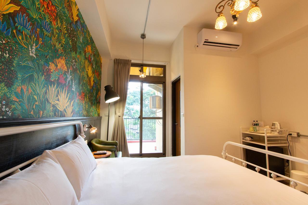 Love Inn Hualien City Exterior photo