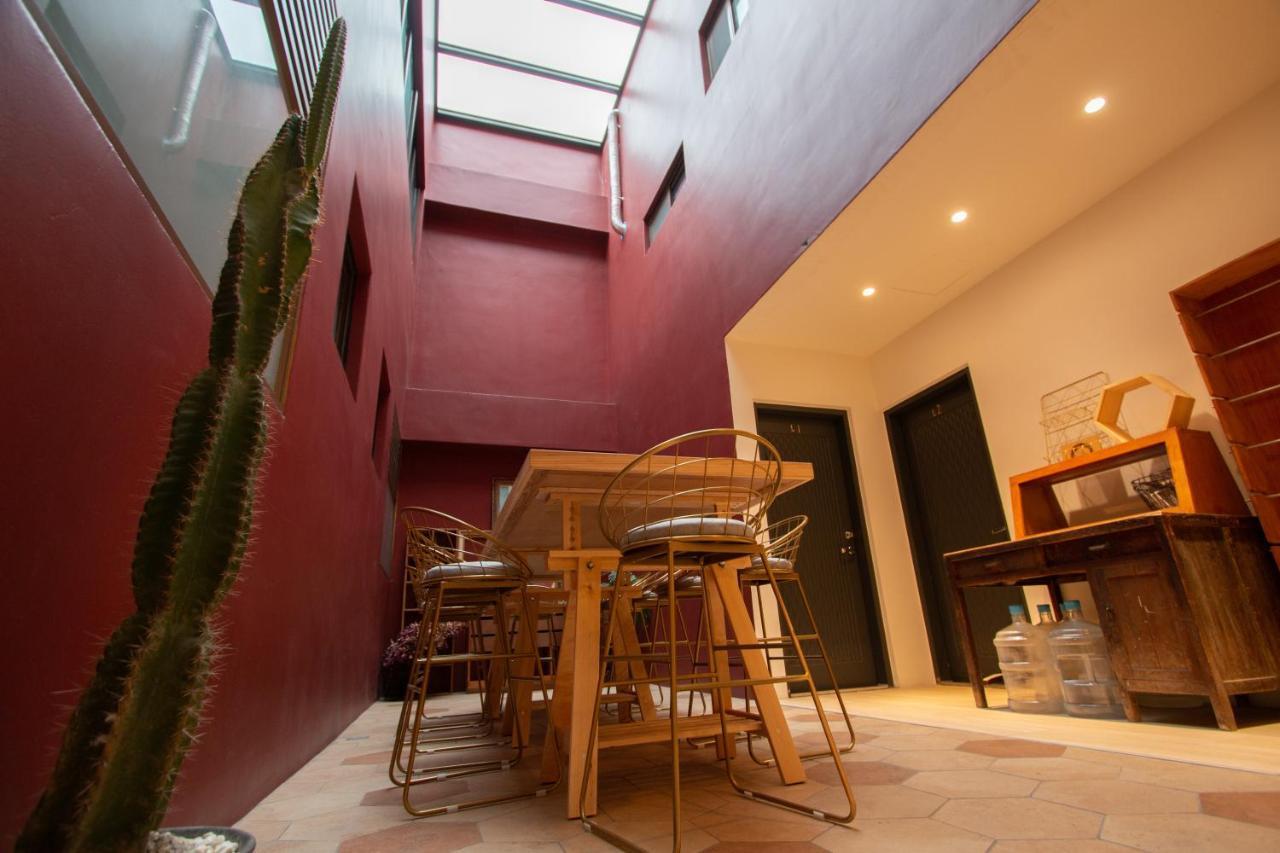 Love Inn Hualien City Exterior photo